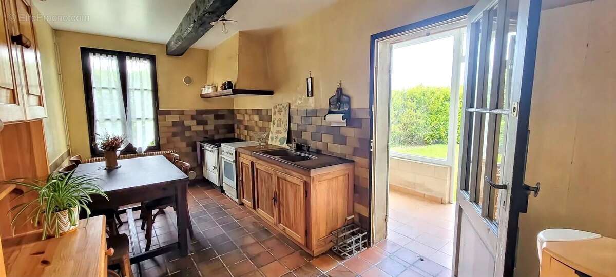 Maison à SAINT-DENIS-DE-PILE