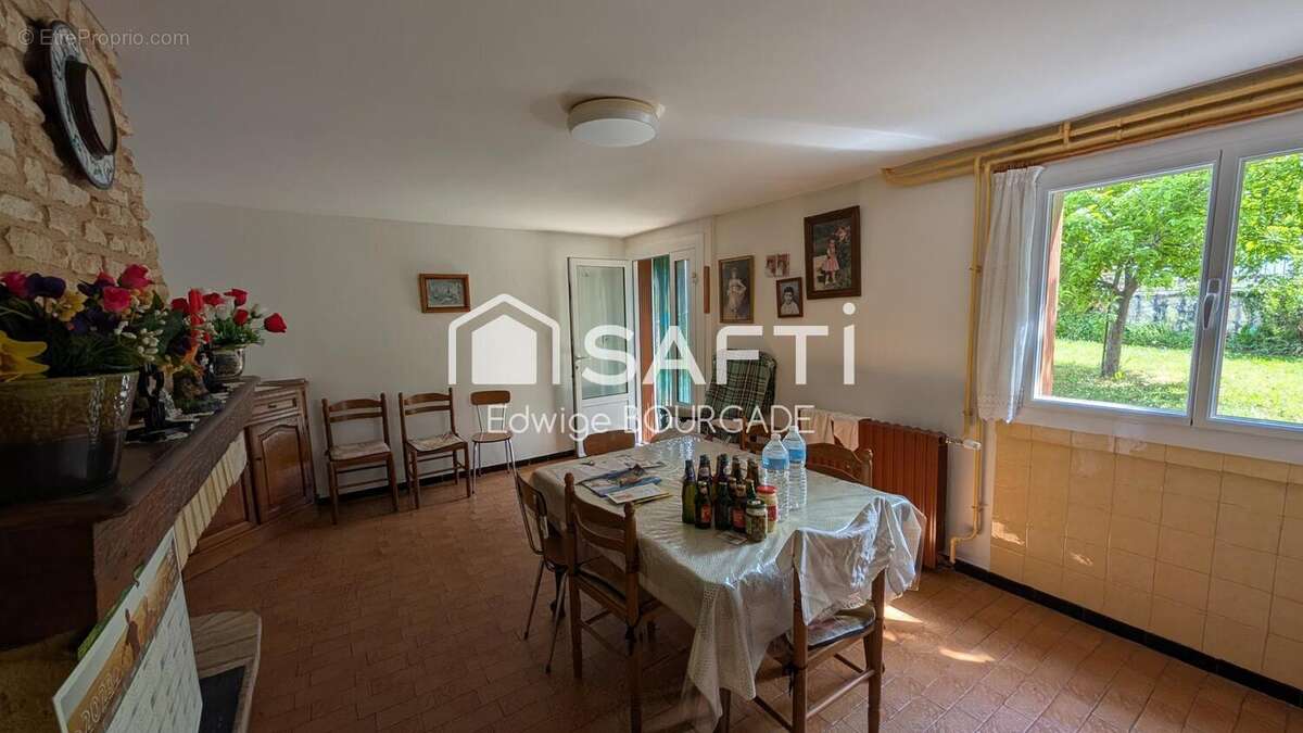 Photo 8 - Maison à PUY-L'EVEQUE