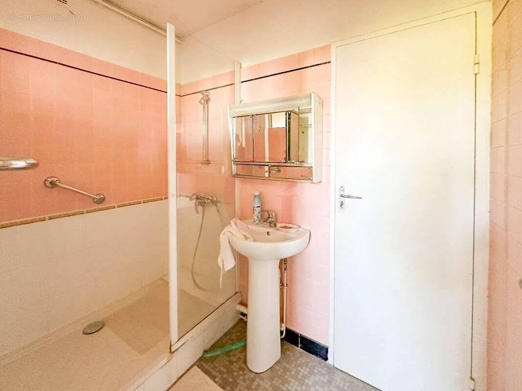 Appartement à BOURG-LA-REINE