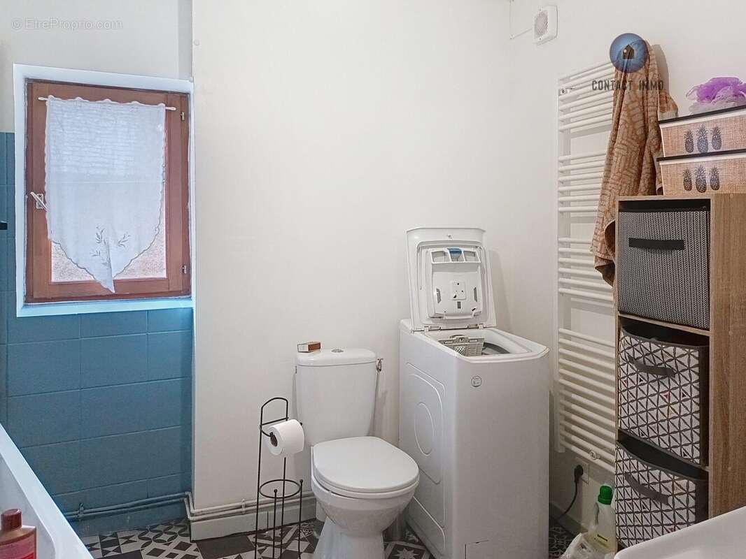 Maison à TERRASSON-LAVILLEDIEU