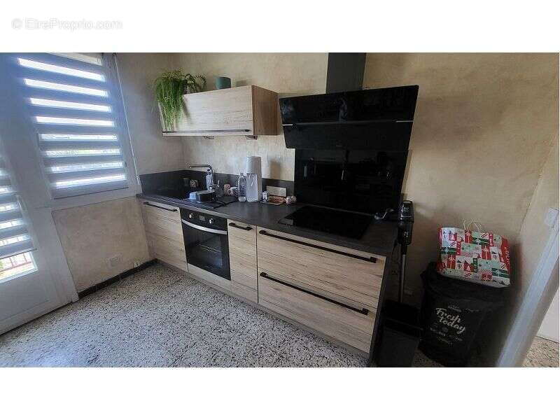 Appartement à MONTROND-LES-BAINS