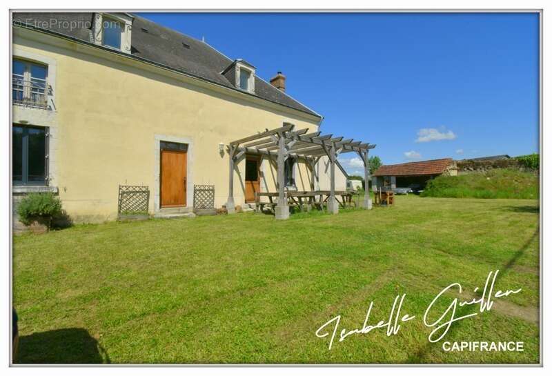 Maison de caractère à vendre 7 pièces MAISONNAIS (18) - photo 18