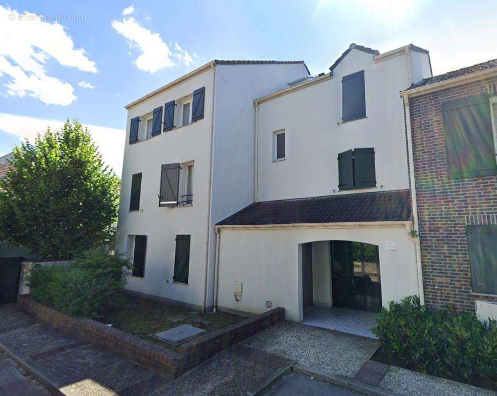 Appartement à ERAGNY