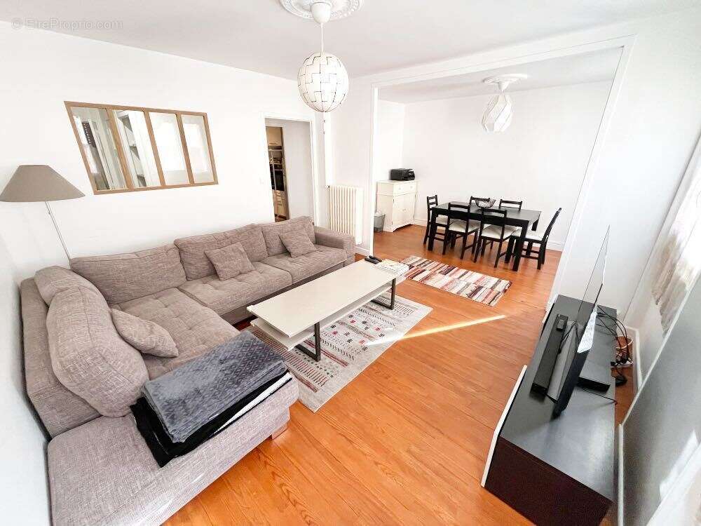 Appartement à CHAMALIERES