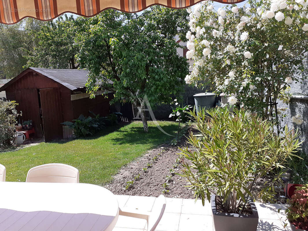 Maison à BRIE-COMTE-ROBERT