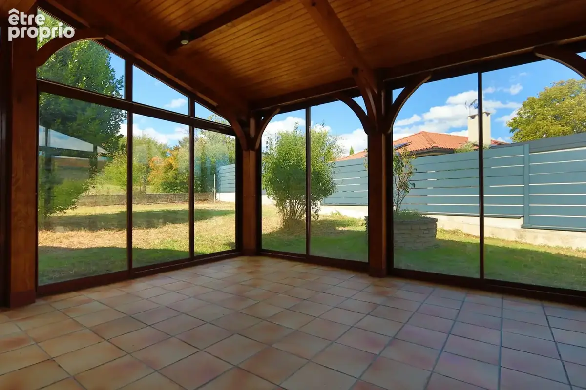 Maison 6 pièces 195 m² à vendre à Craponne (69290) - photo 5