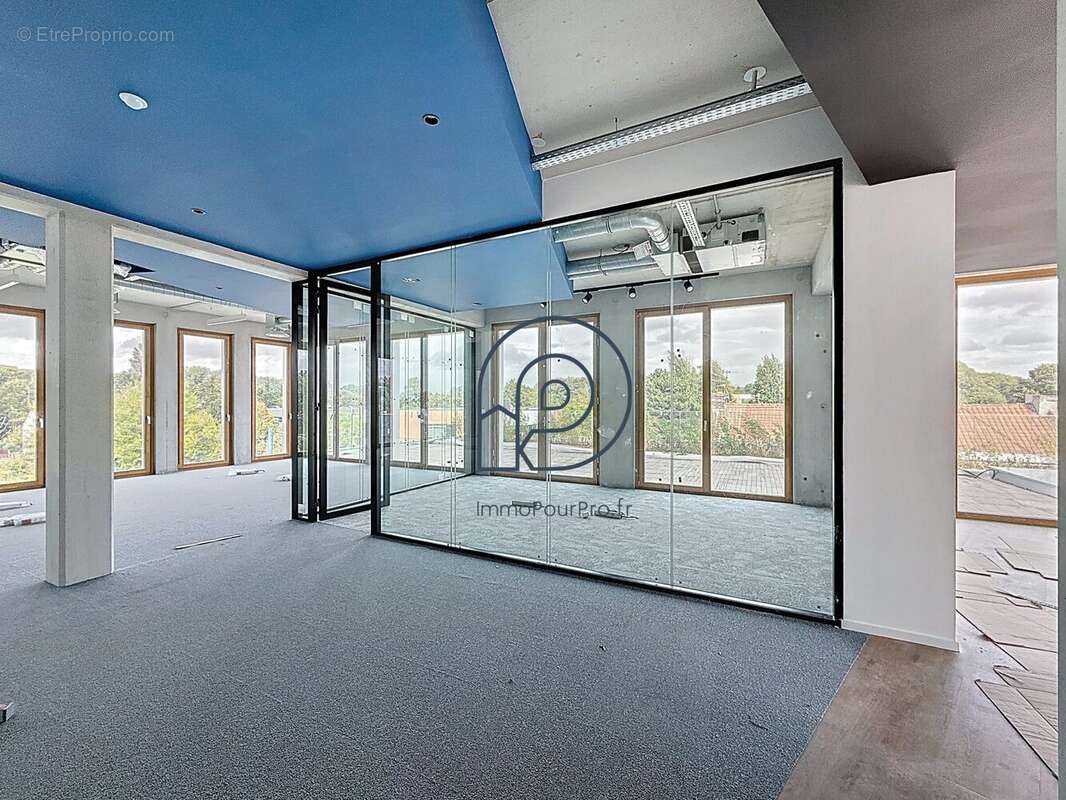 Commerce à WASQUEHAL