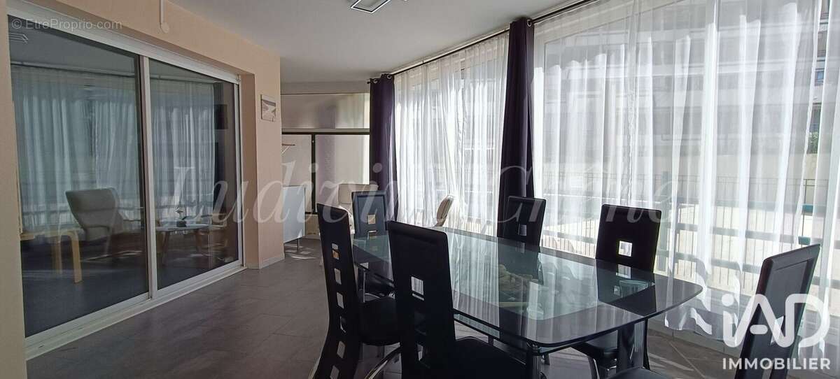 Appartement 81 m² à Sete  - photo 4