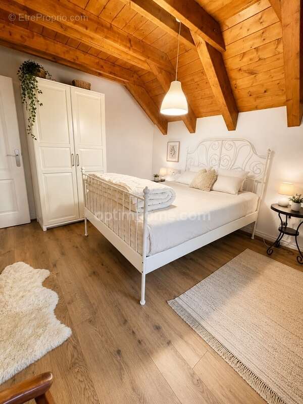 Maison à SAINT-BEAT