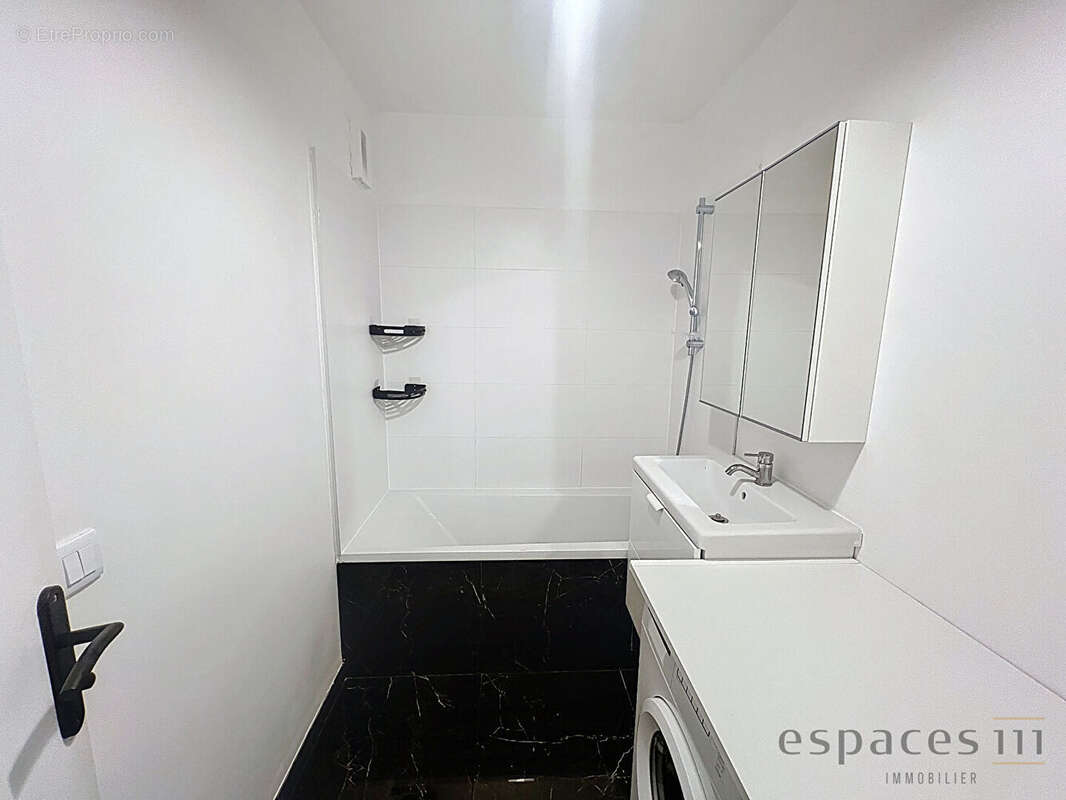 Appartement à MONTIGNY-LE-BRETONNEUX