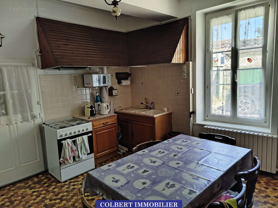 - de 10 min de Chablis - photo 3