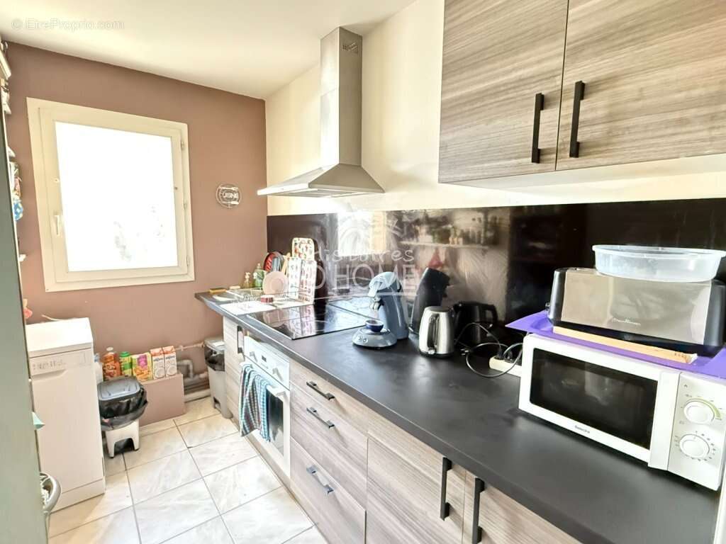 Appartement à VERNEUIL-L'ETANG