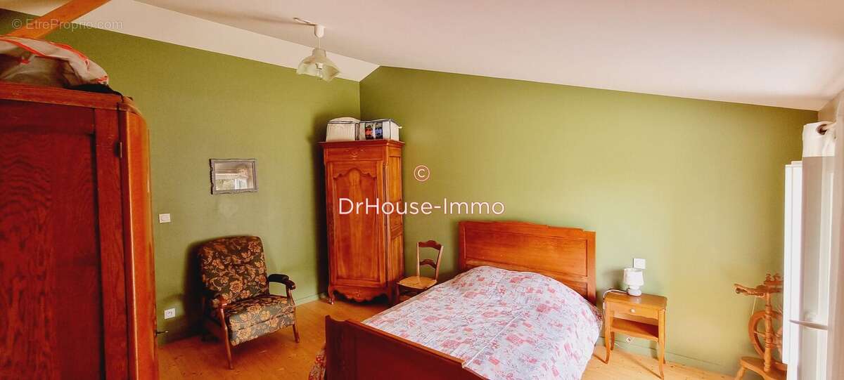 Maison à MOUILLERON-EN-PAREDS