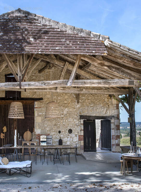 Maison à SAVIGNAC-SUR-LEYZE