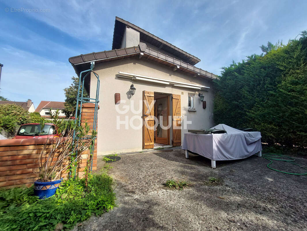 Maison à ROSNY-SOUS-BOIS
