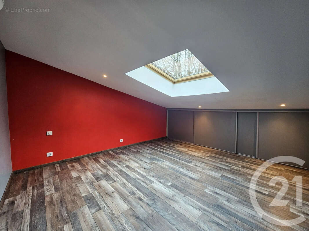 Maison à LAMOTHE-CAPDEVILLE