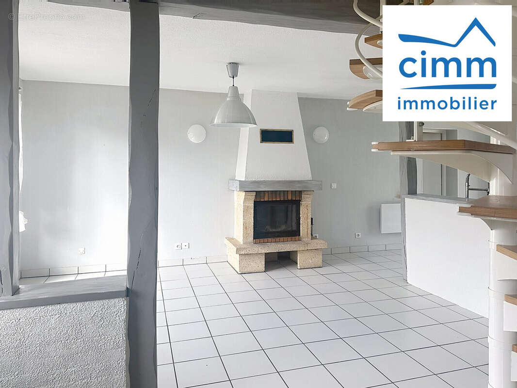 Maison à VILLEMANDEUR