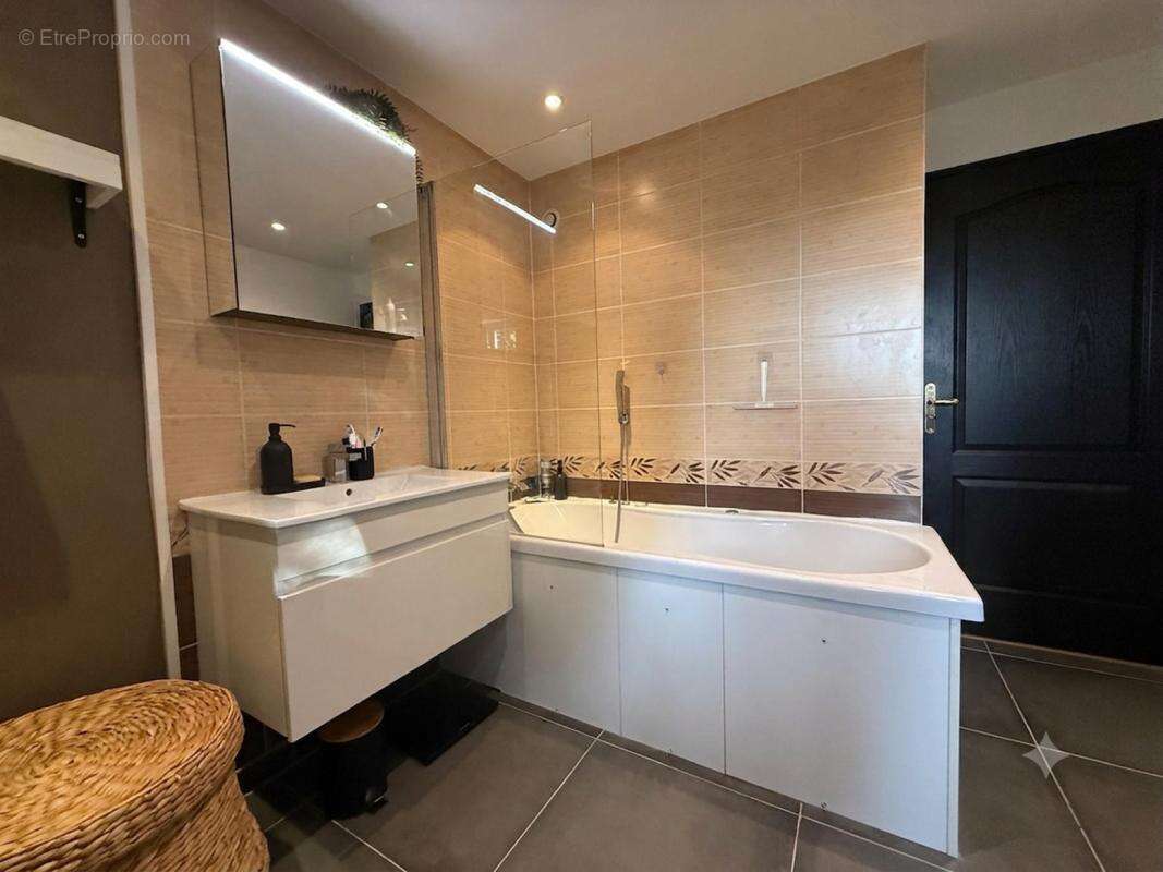 Appartement ancien - photo 10