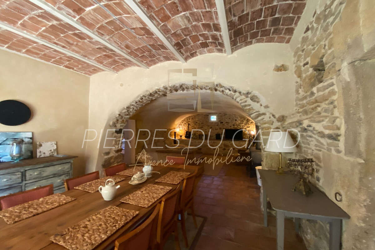 Maison à LA BRUGUIERE