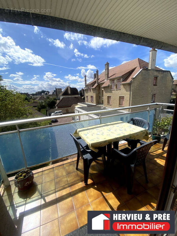 Appartement à OUISTREHAM