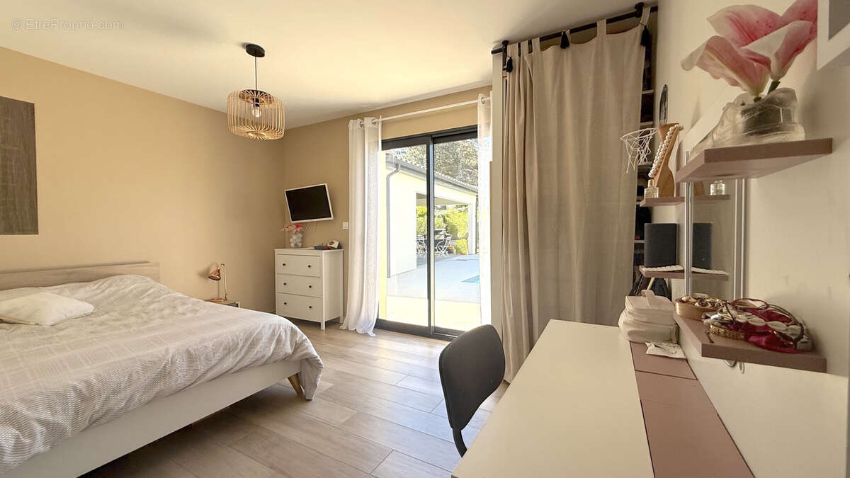 Maison à BEAUMONT-LES-VALENCE
