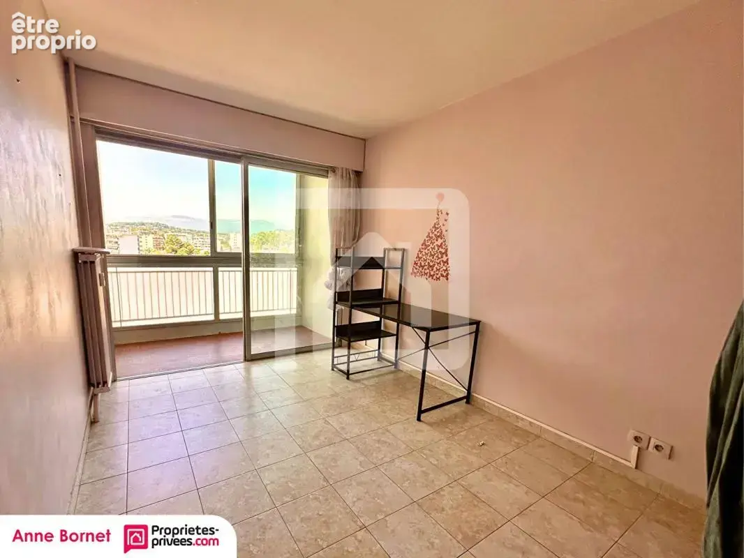 Appartement 4 pièces 89 m2 avec 3 loggias, parking au sous-sol - photo 12