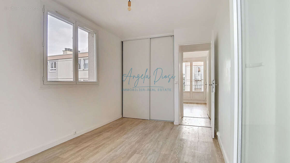 Appartement à LE PLESSIS-ROBINSON