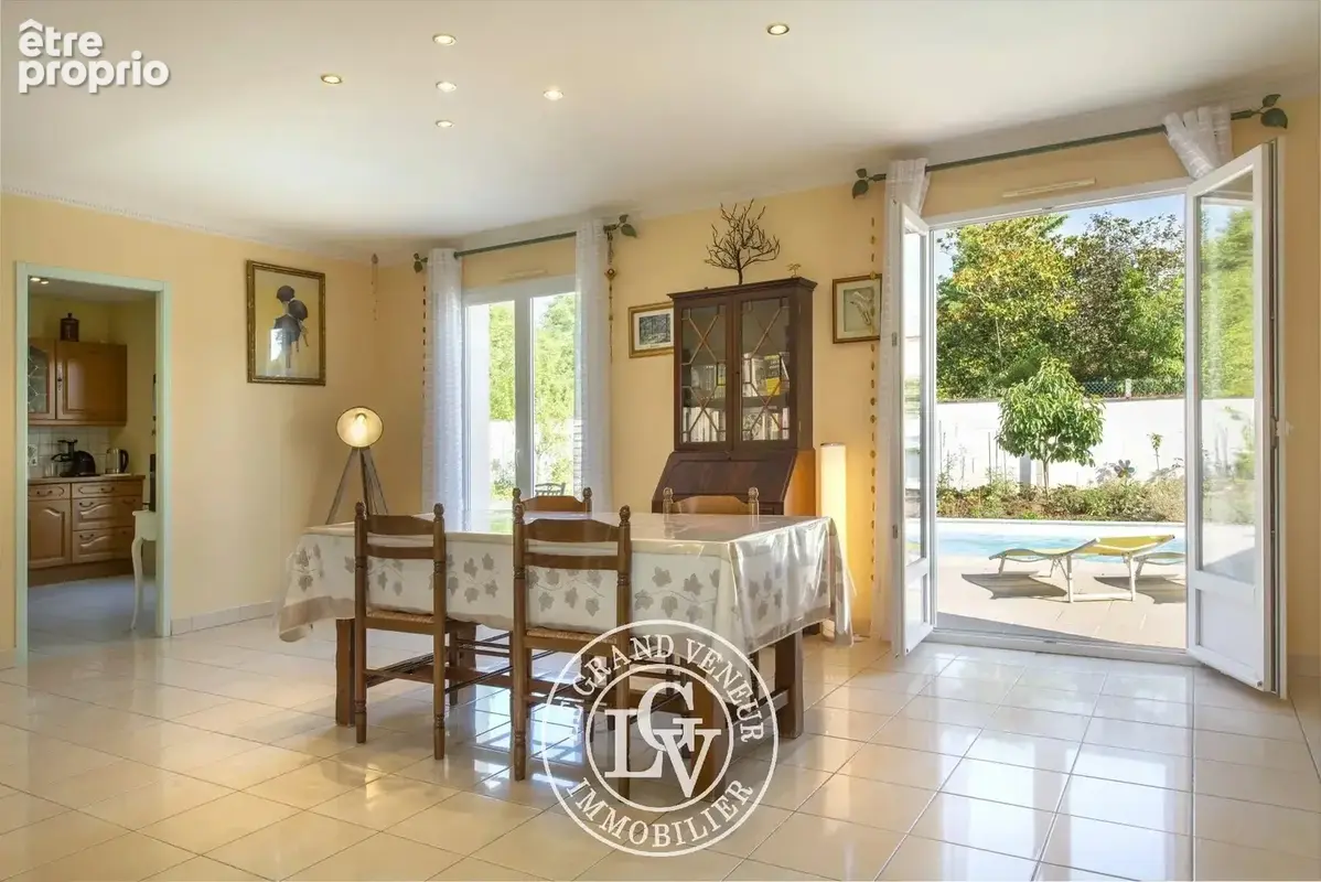 Moret sur loing - maison familiale,  sous sol total avec piscine - photo 6
