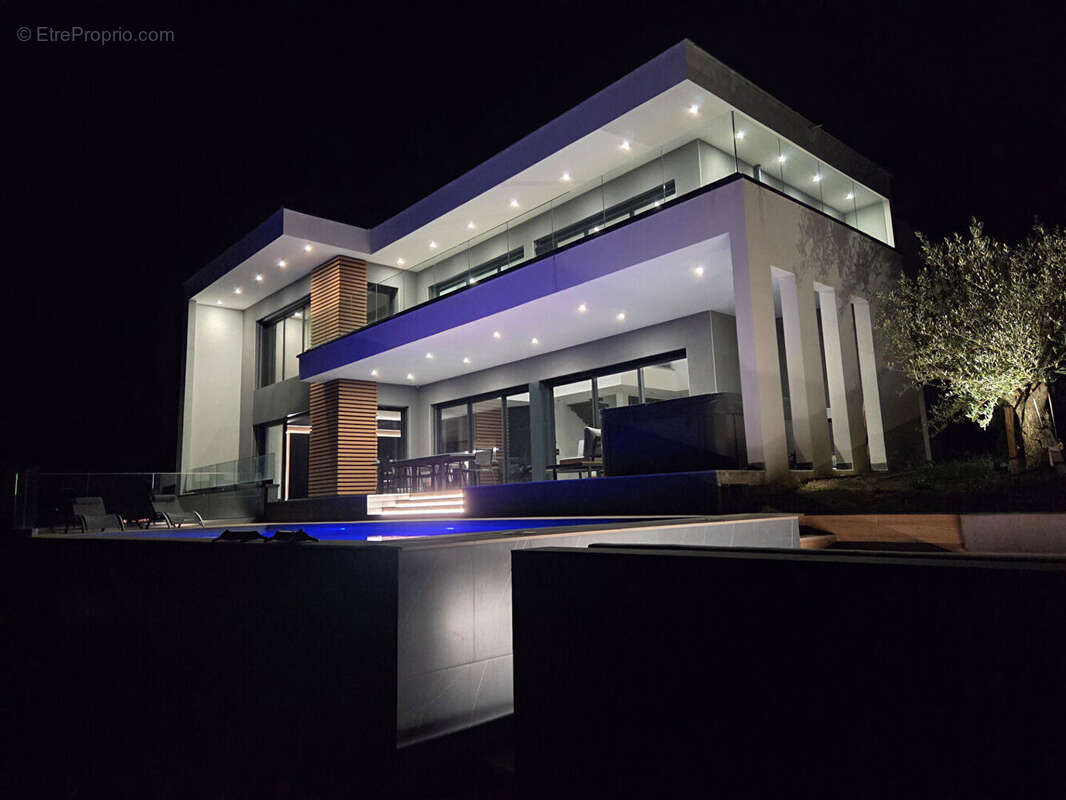Maison à CRANVES-SALES
