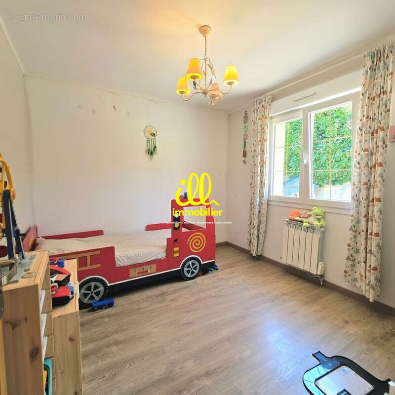 Maison 103 m² à Bogny-Sur-Meuse  - photo 6