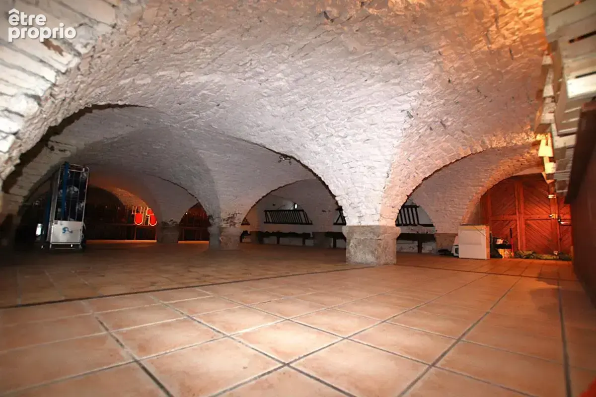 Hôtel Restaurant avec bar Licence IV - Vente murs et fonds - Axe A75 - photo 17