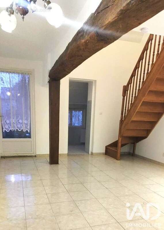 Appartement 220 m² à Saint-Mammes  - photo 5
