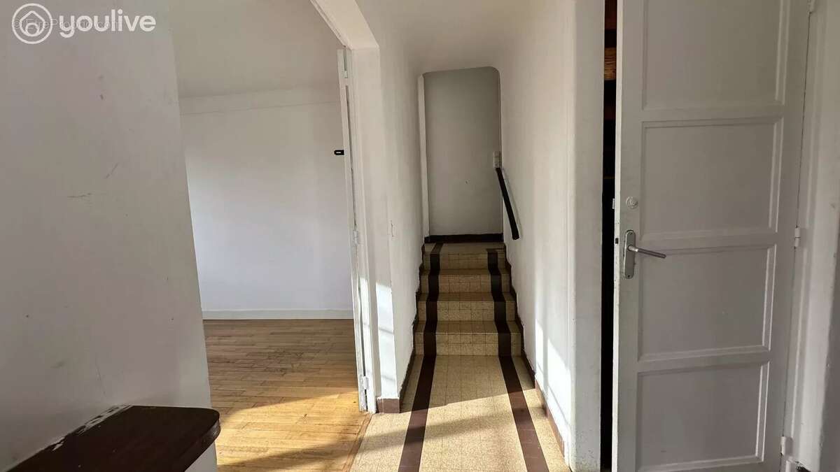 Maison à SAINT-GERMAIN-LES-ARPAJON