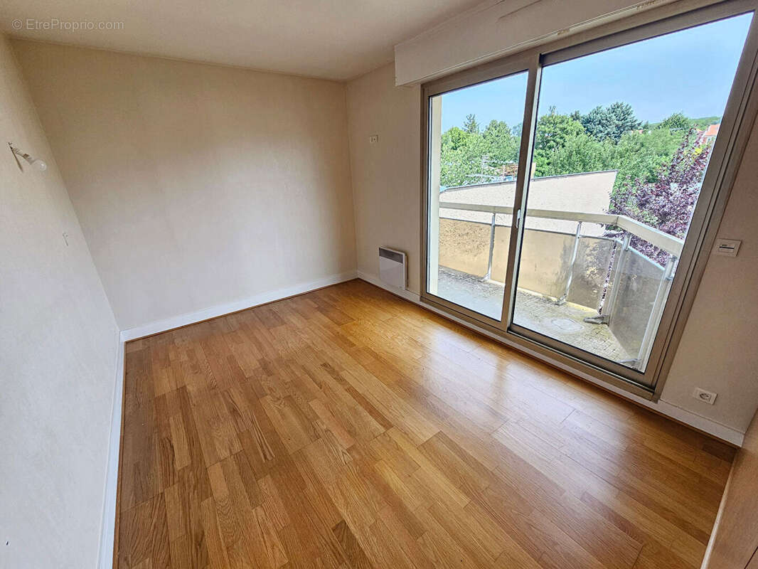 Appartement à NEUILLY-PLAISANCE