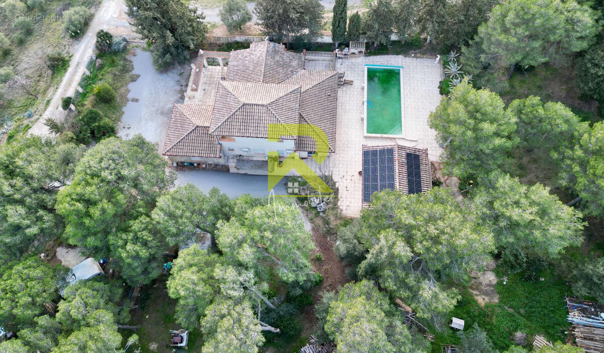 Maison à LEZIGNAN-CORBIERES