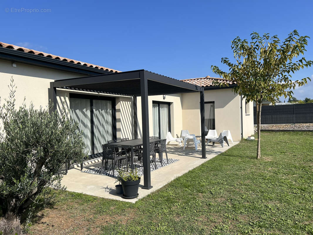 Maison à MOURS-SAINT-EUSEBE