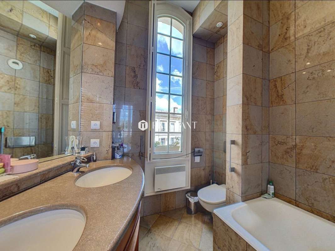 Maison à CASTELNAU-DE-MEDOC