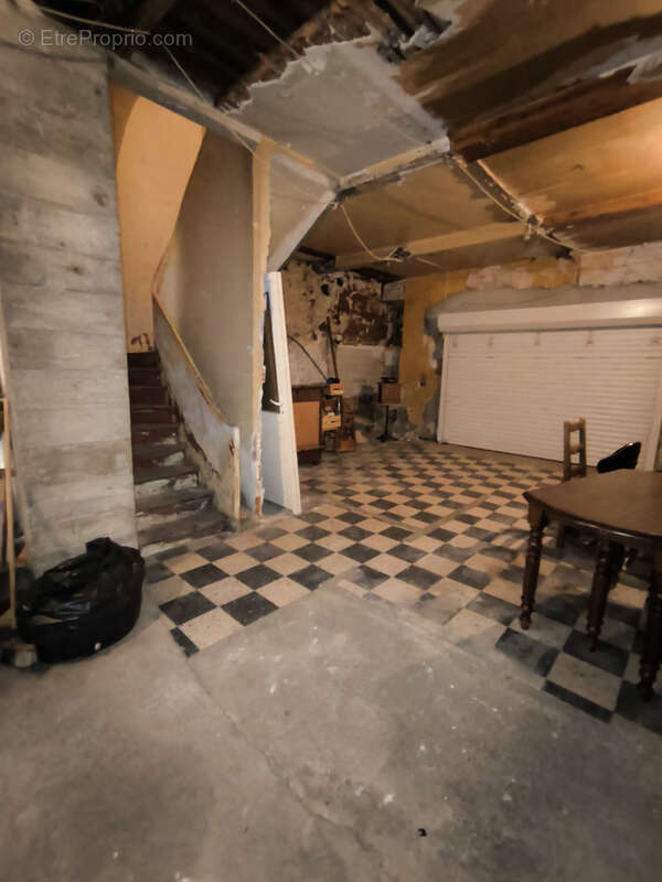 Maison à LEZIGNAN-CORBIERES