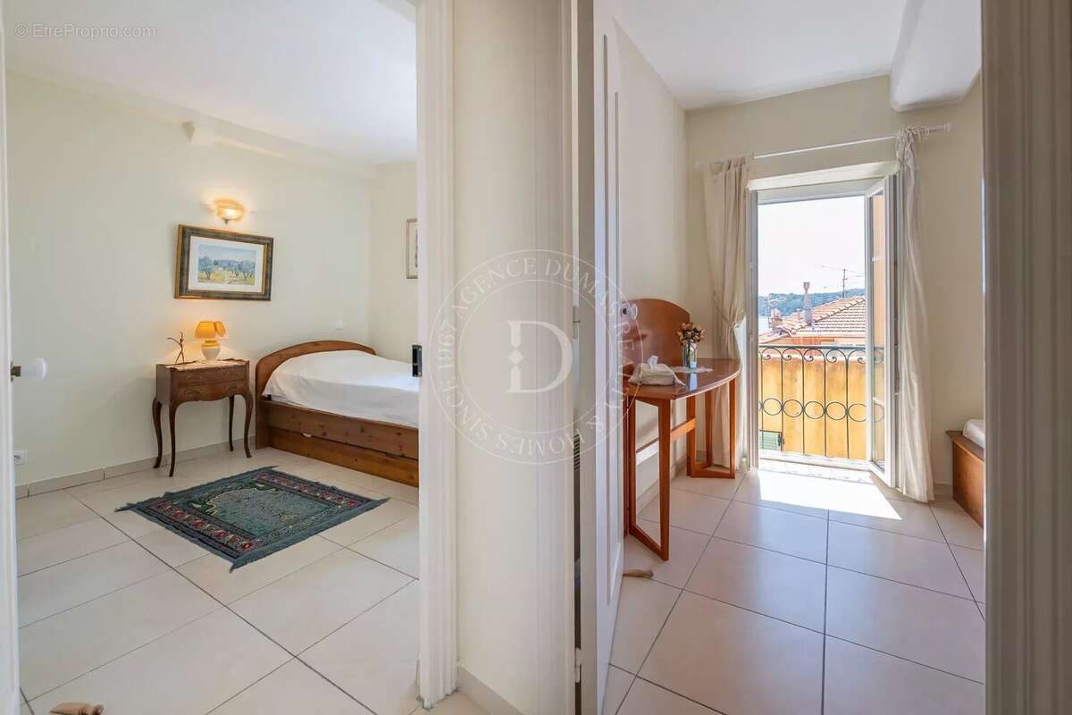 Appartement à VILLEFRANCHE-SUR-MER