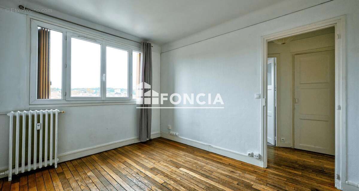 Appartement à VERSAILLES