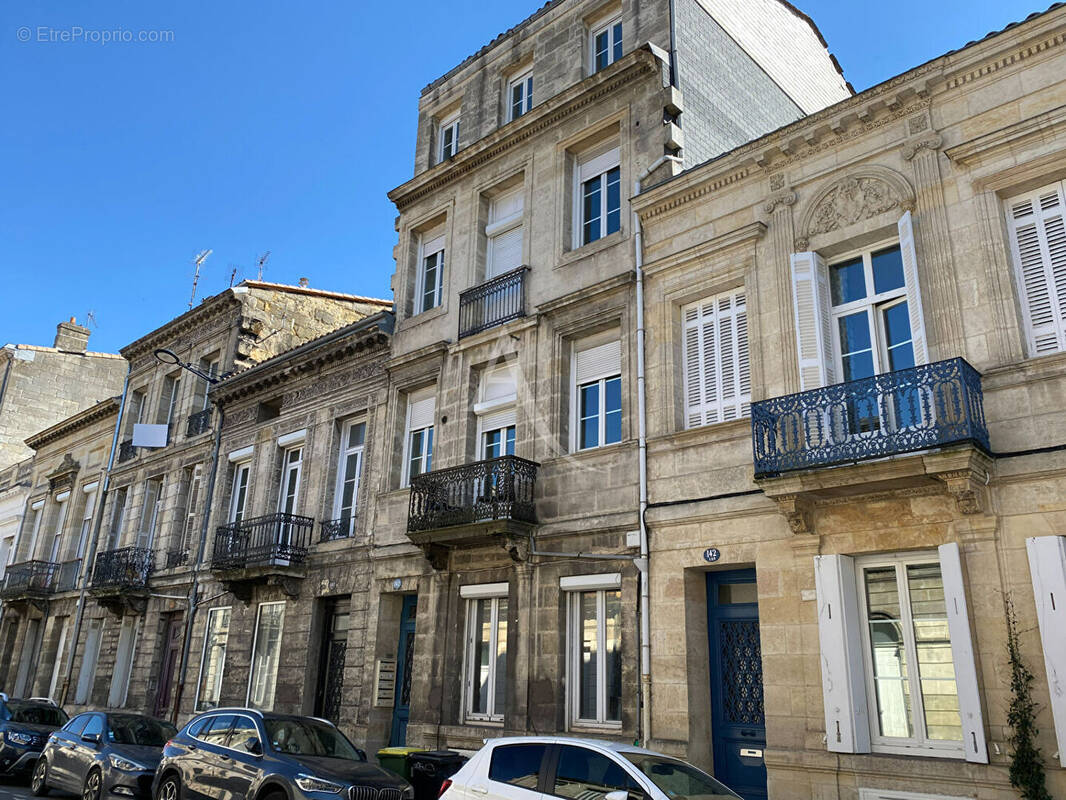 Appartement à BORDEAUX