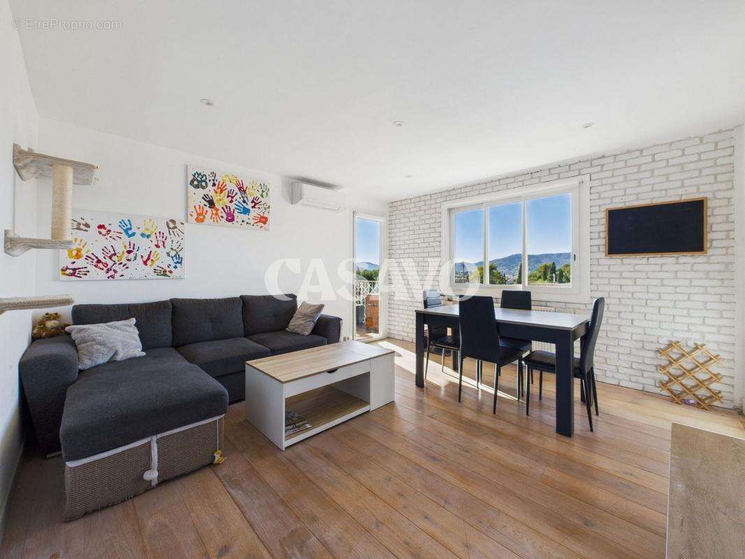 Appartement à LE CANNET