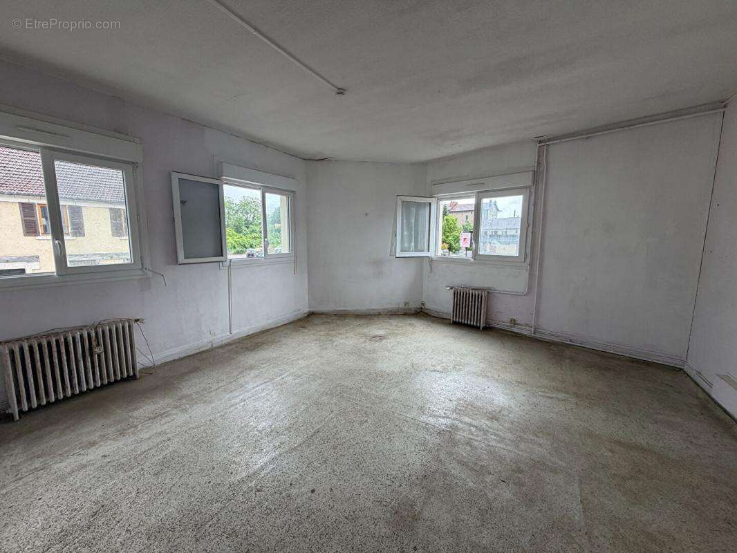 Appartement à IMPHY