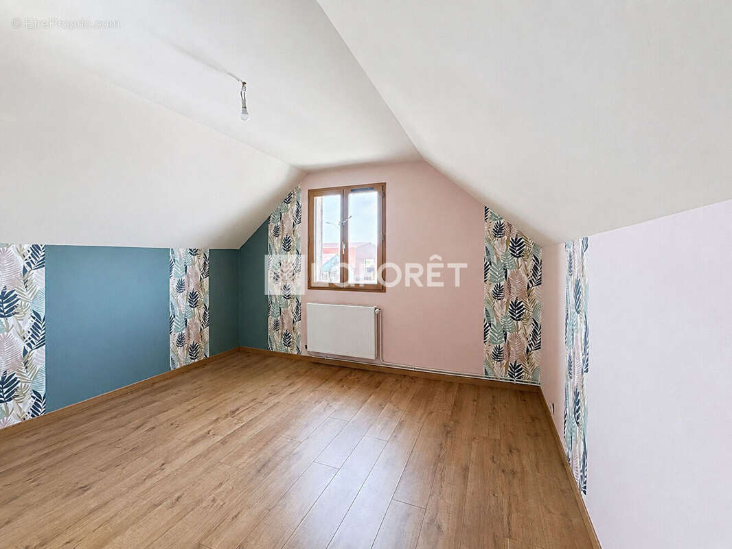 Maison Arc Les Gray 5 pièce(s) 126 m2 - photo 5