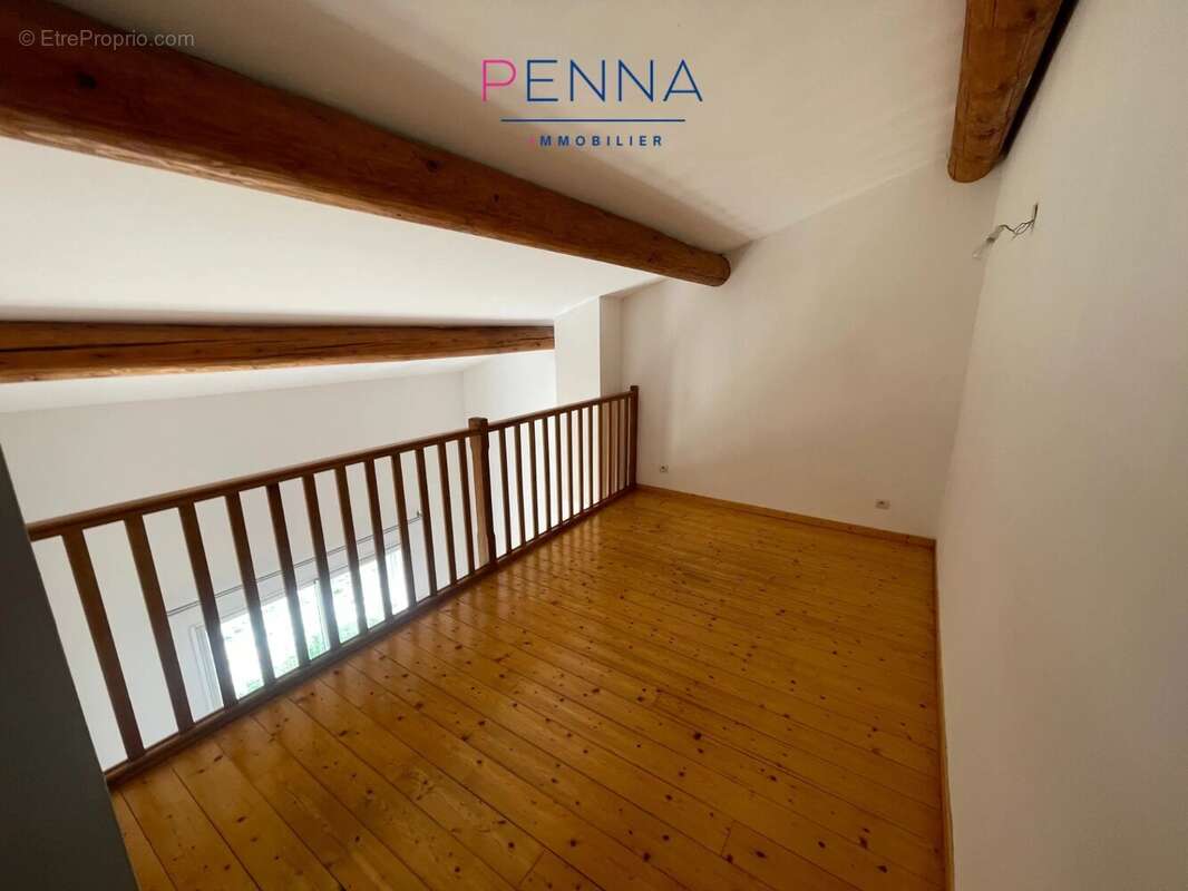 Maison à LA CALMETTE