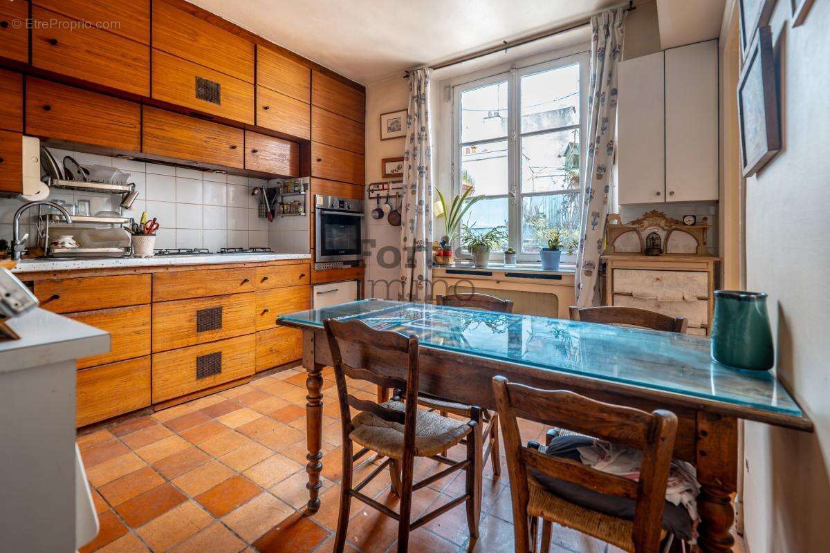 Appartement à PARIS-6E