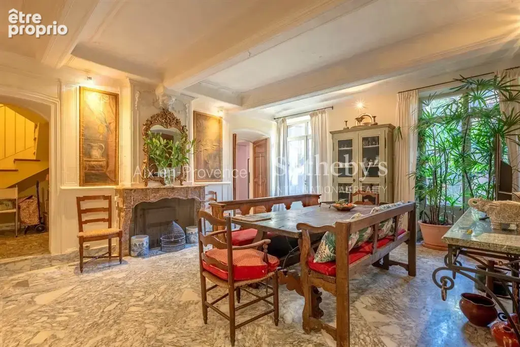 Appartement d'exception avec piscine et jardin au coeur du quartier Mazarin - photo 13