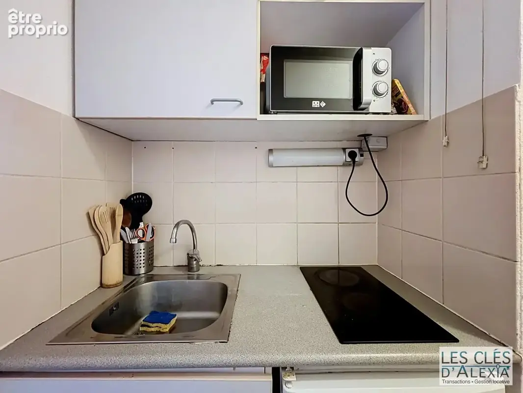 À VENDRE – T1 meublé proche Bellecour  Vendu loué (Idéal investissement) - photo 5