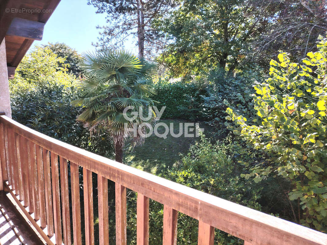 Maison à SAINT-PIERRE-DU-MONT