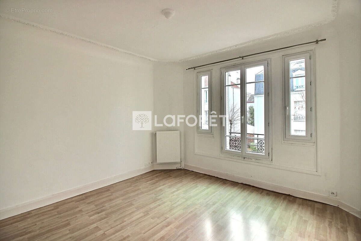 Appartement à BOIS-COLOMBES